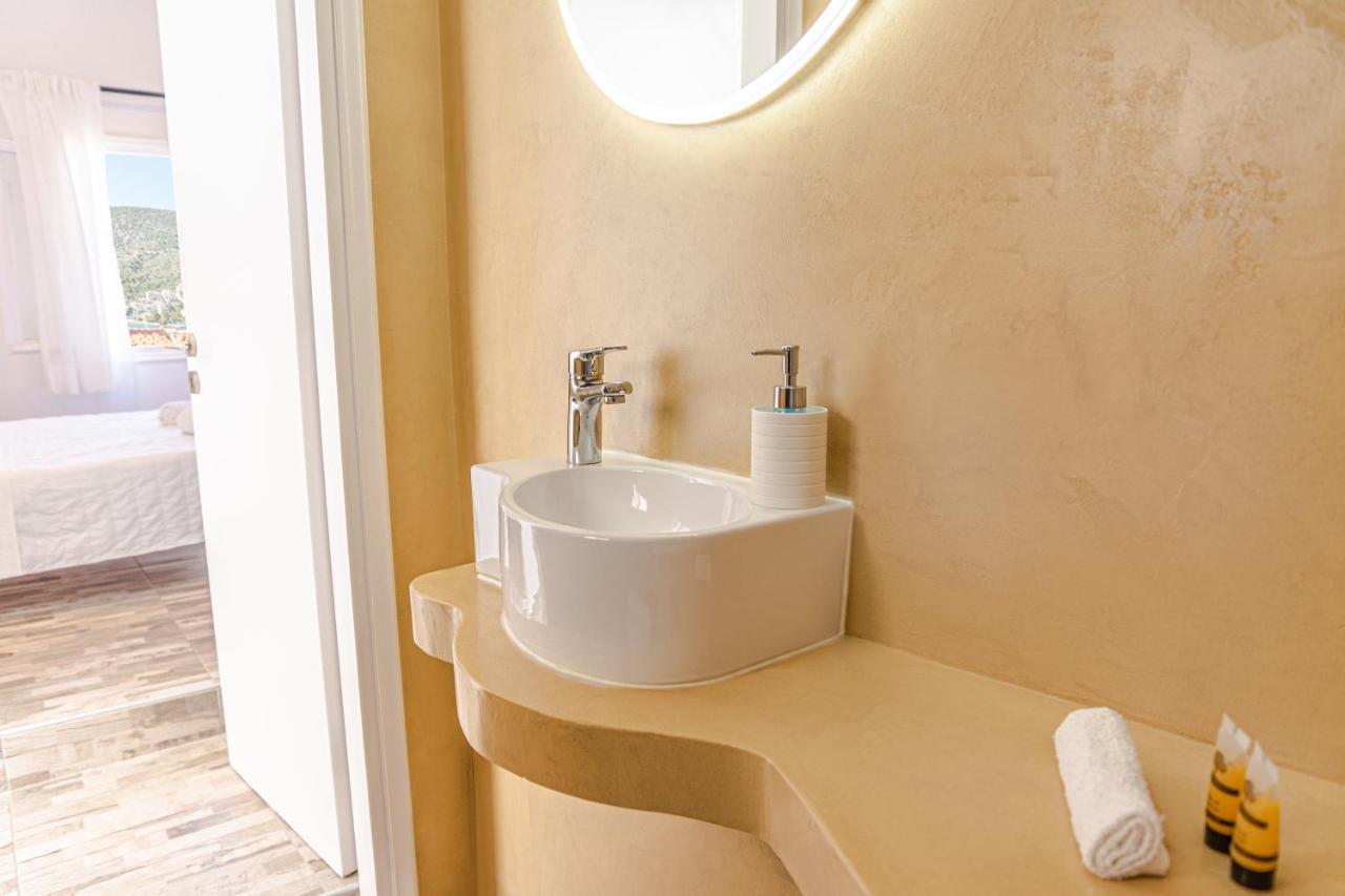 Gigi Rooms Pórosz Kültér fotó
